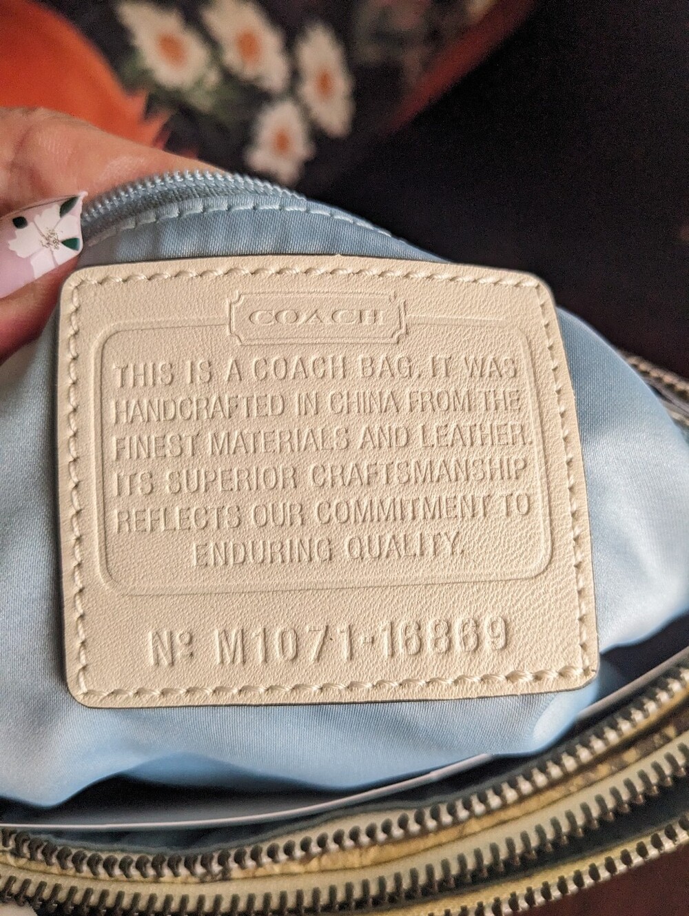Coach NWT - Picture 3 of 16